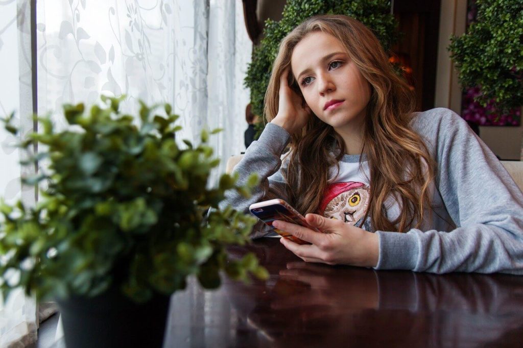 女性ライターが教える デートの誘い方講座 気になるあの子をデートに誘ってみよう モテちゃん